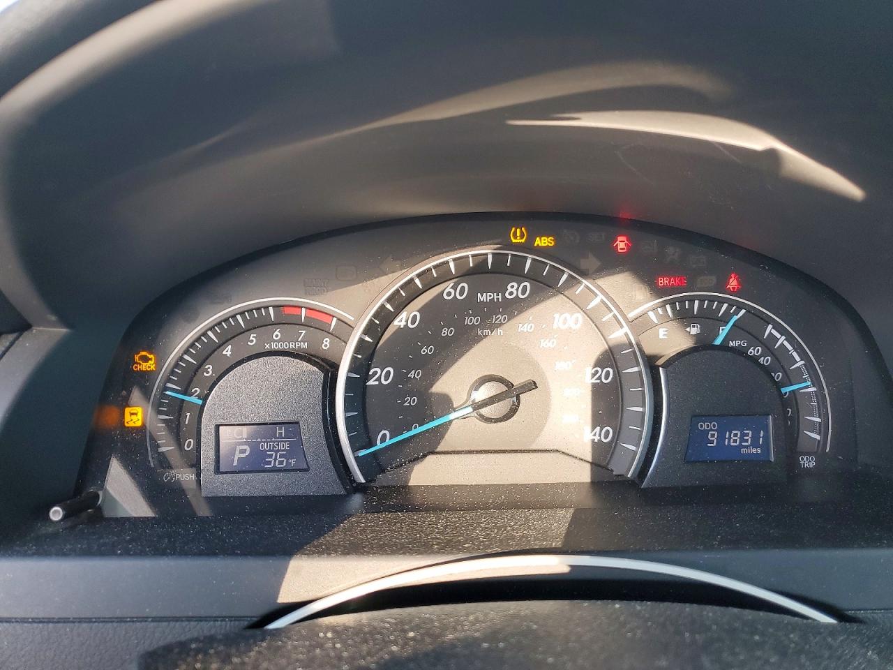 2012 TOYOTA CAMRY BASE photo 9
