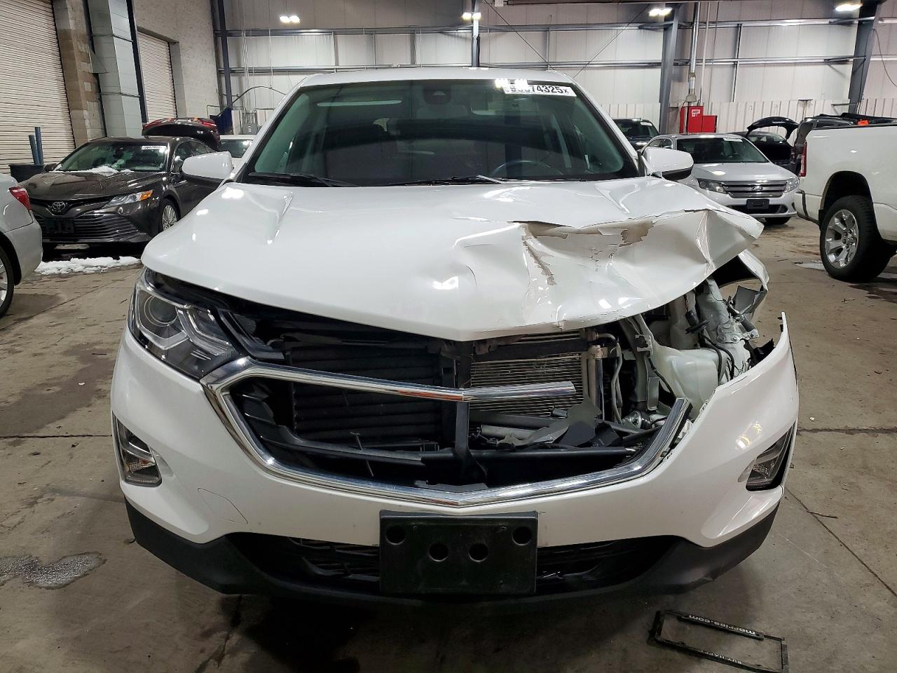 2021 CHEVROLET EQUINOX LT photo 5