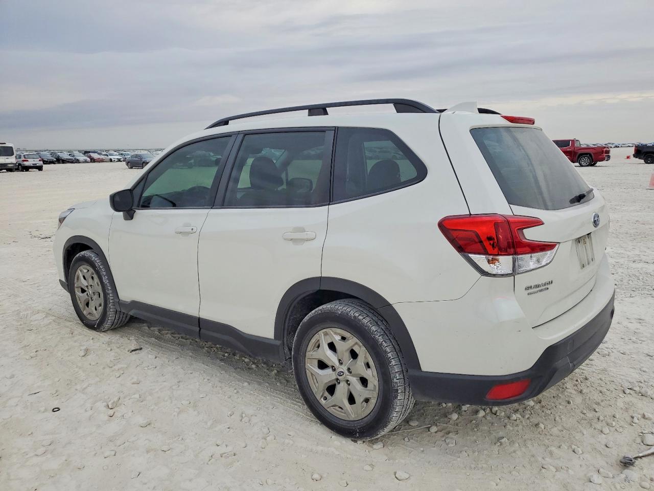 2021 SUBARU FORESTER photo 2