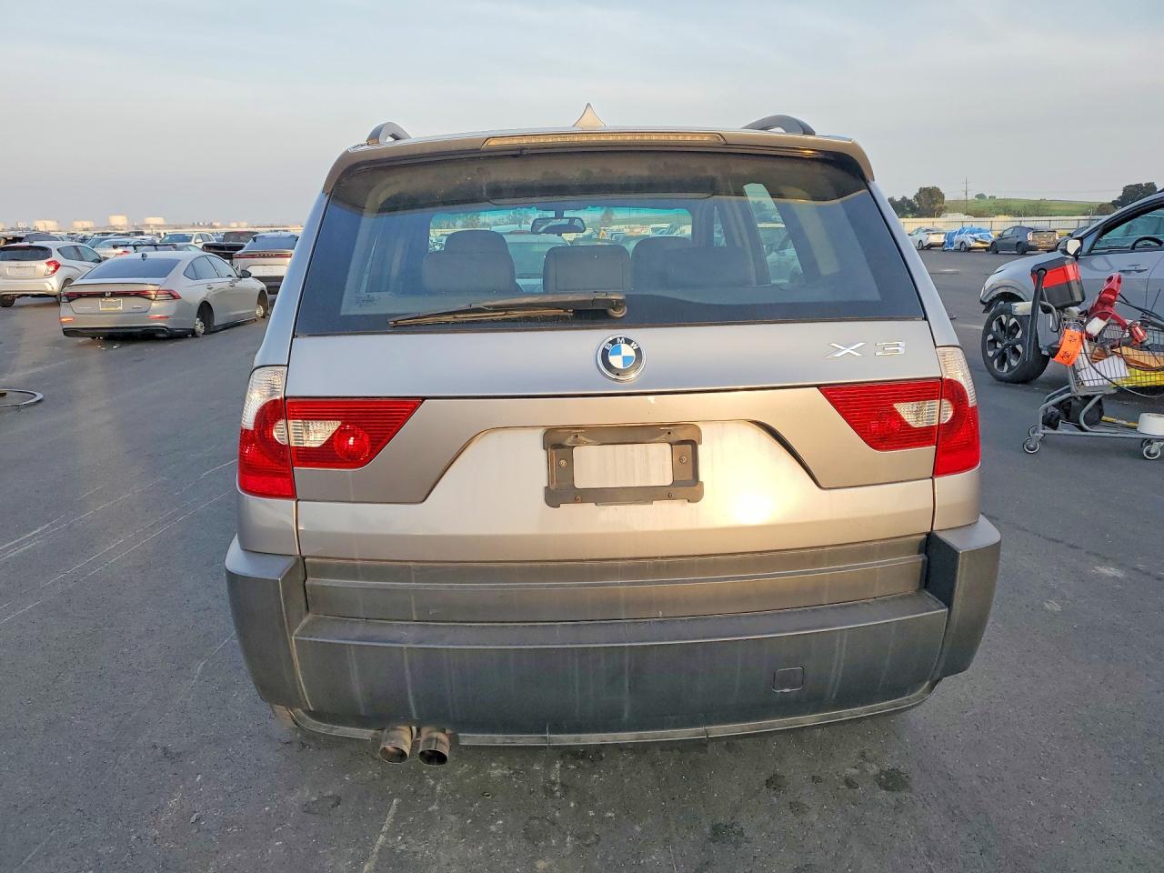 2004 BMW X3 2.5I photo 6