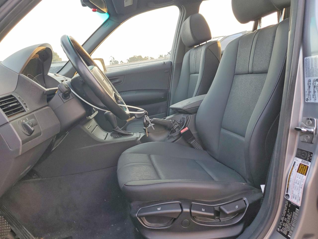 2004 BMW X3 2.5I photo 7