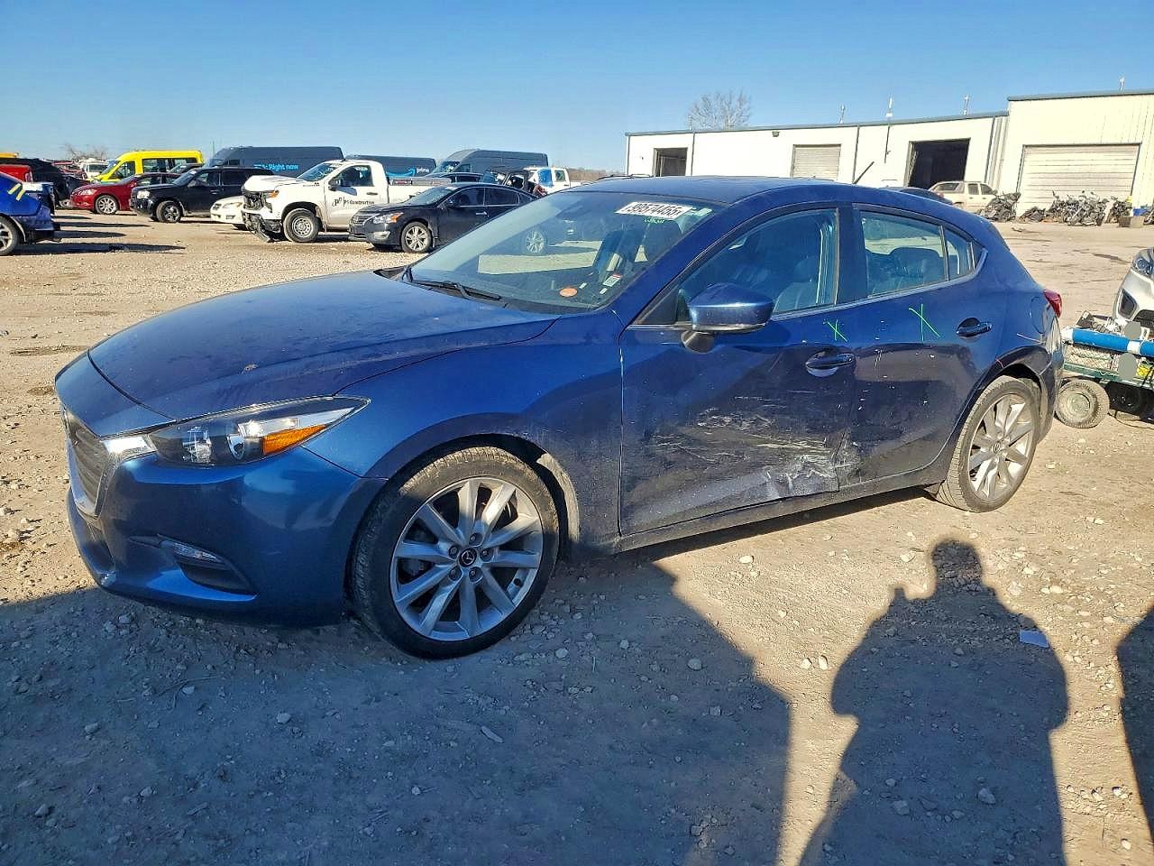 2017 MAZDA 3