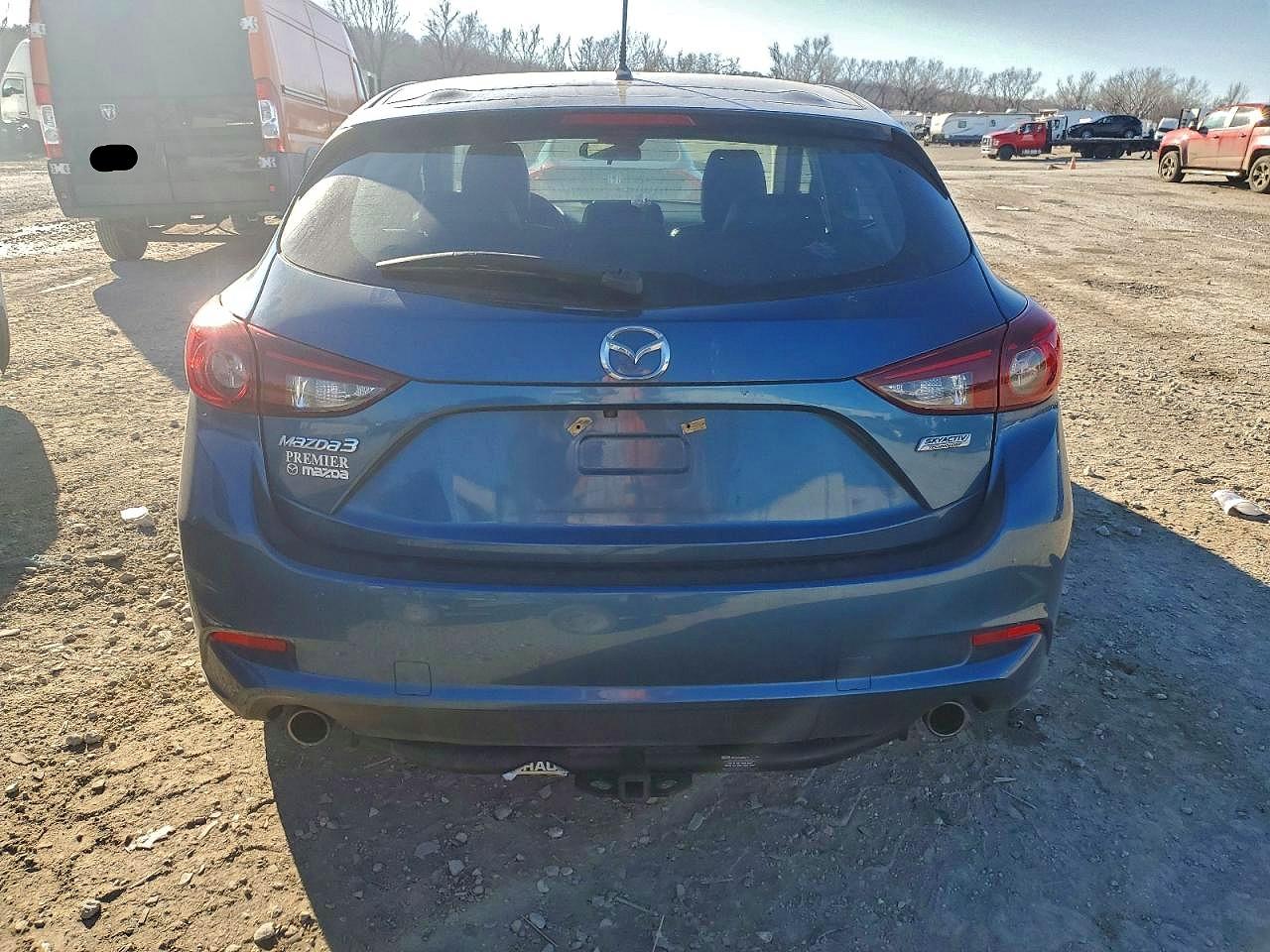 2017 MAZDA 3 TOURING photo 11