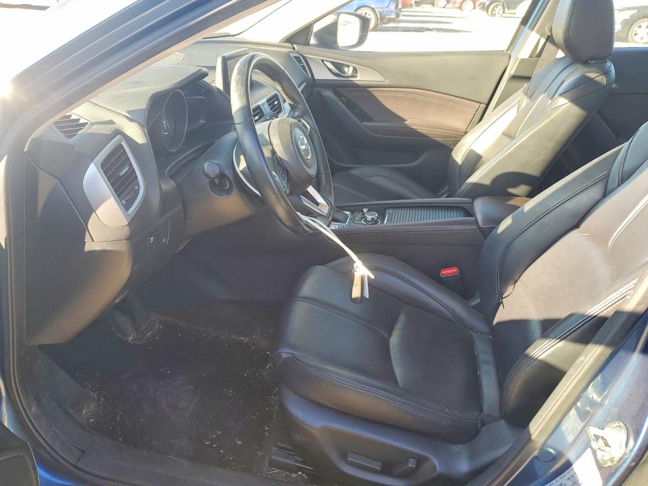 2017 MAZDA 3 TOURING photo 13