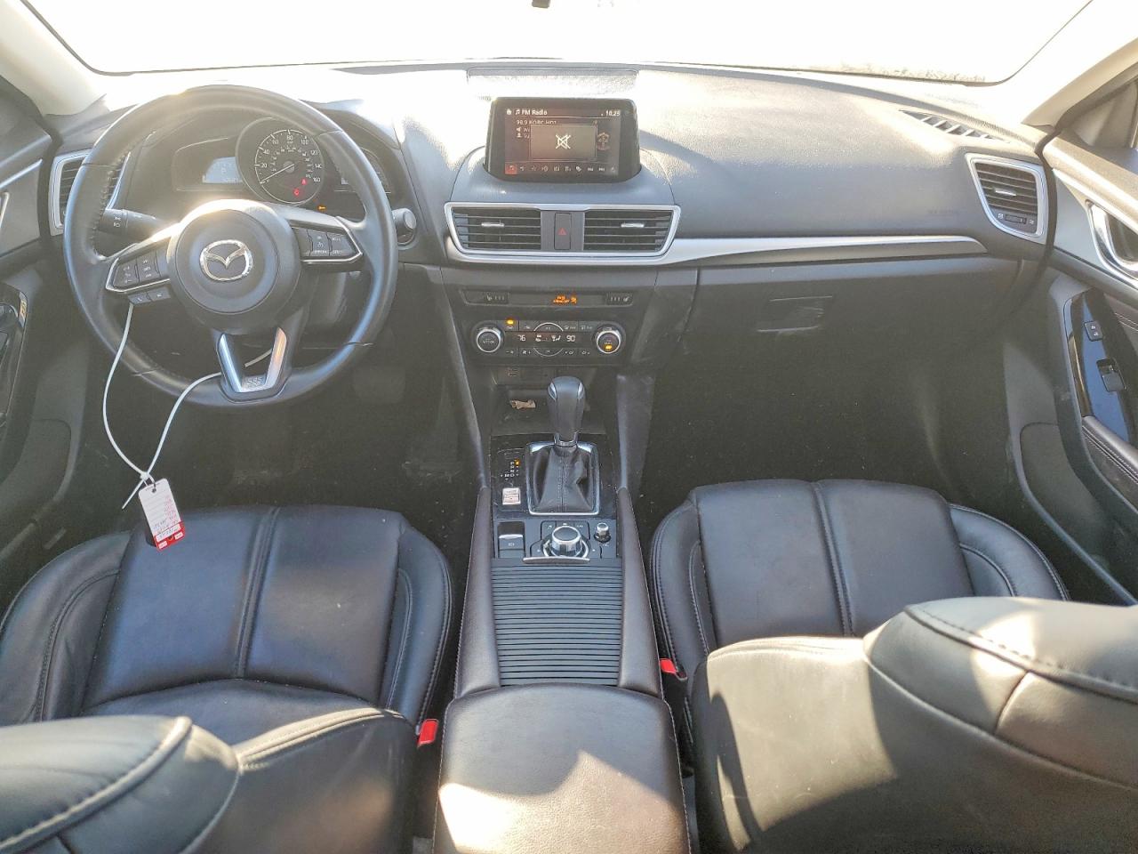 2017 MAZDA 3 TOURING photo 15
