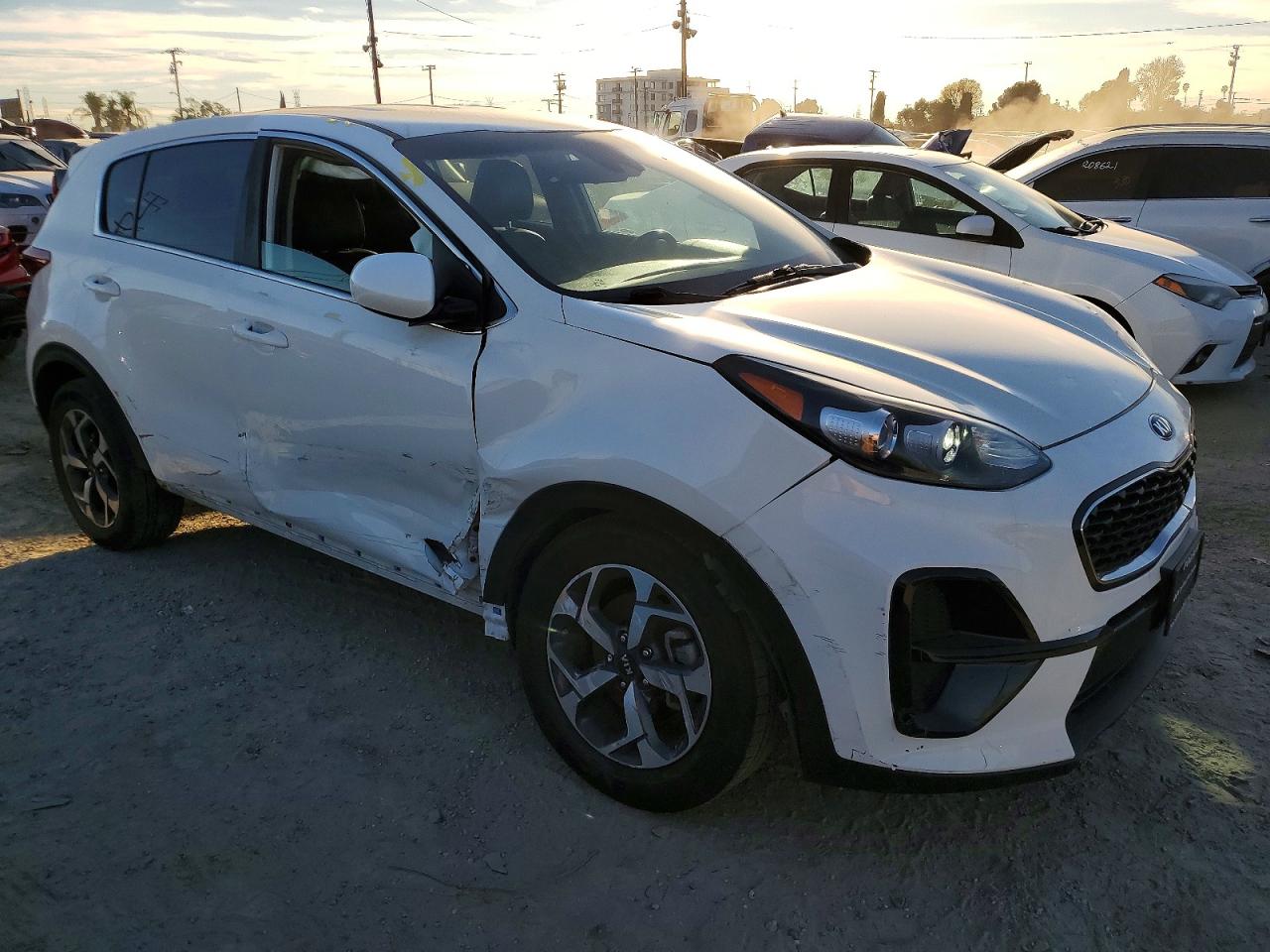 2020 KIA SPORTAGE LX photo 4