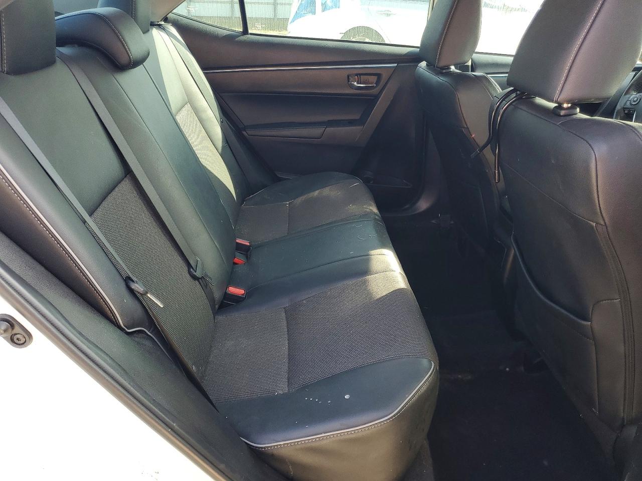 2014 TOYOTA COROLLA S PLUS photo 10