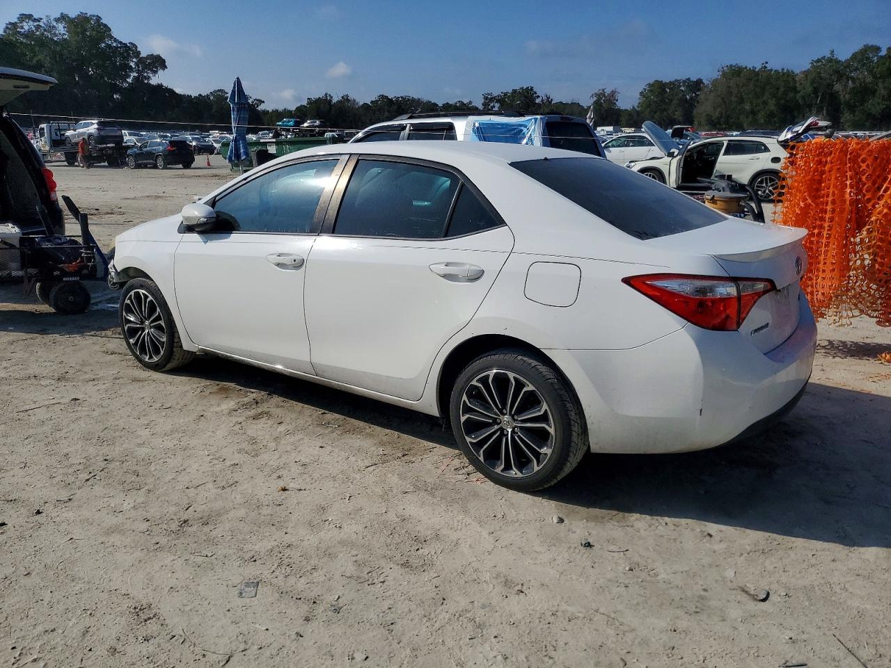 2014 TOYOTA COROLLA S PLUS photo 2