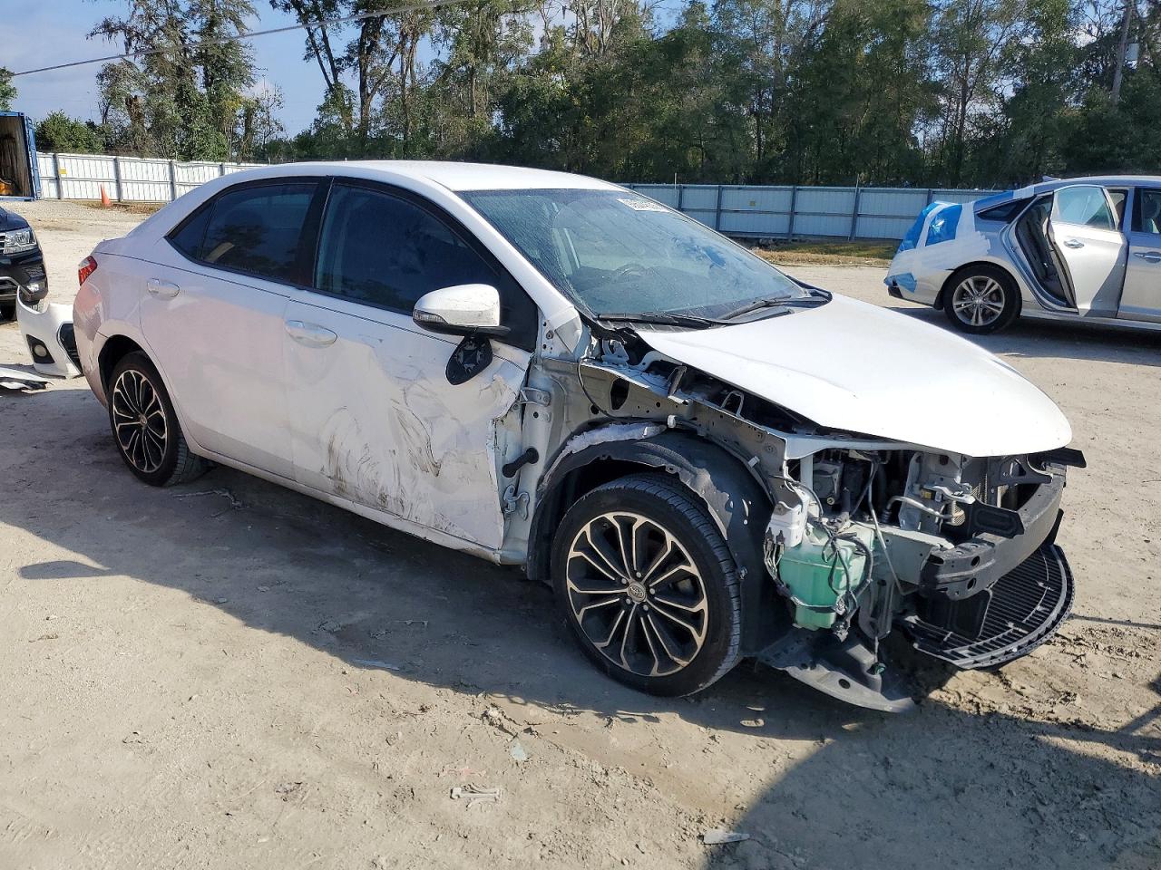 2014 TOYOTA COROLLA S PLUS photo 4
