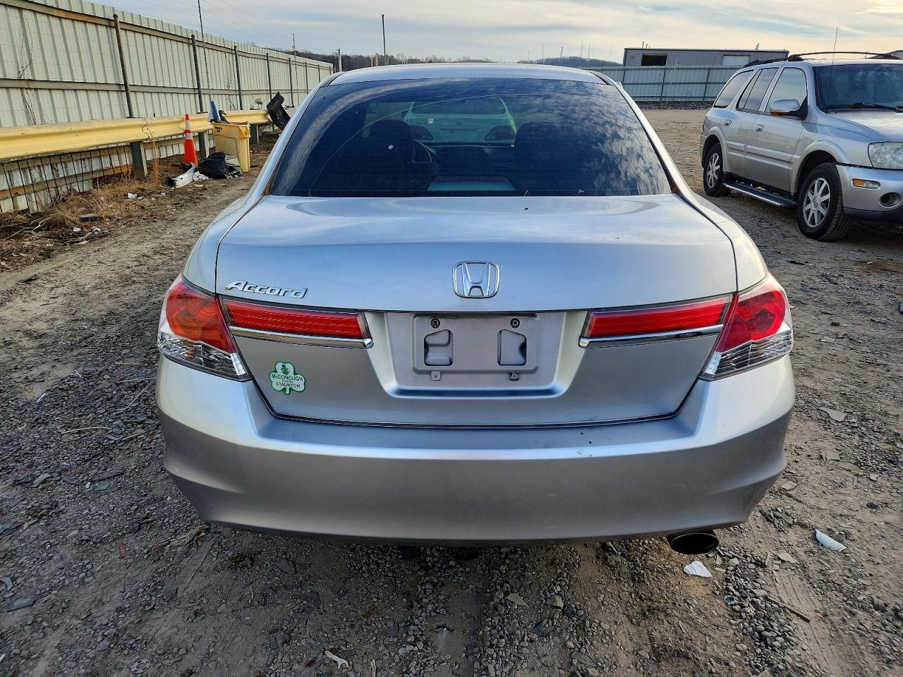 2012 HONDA ACCORD LX photo 6