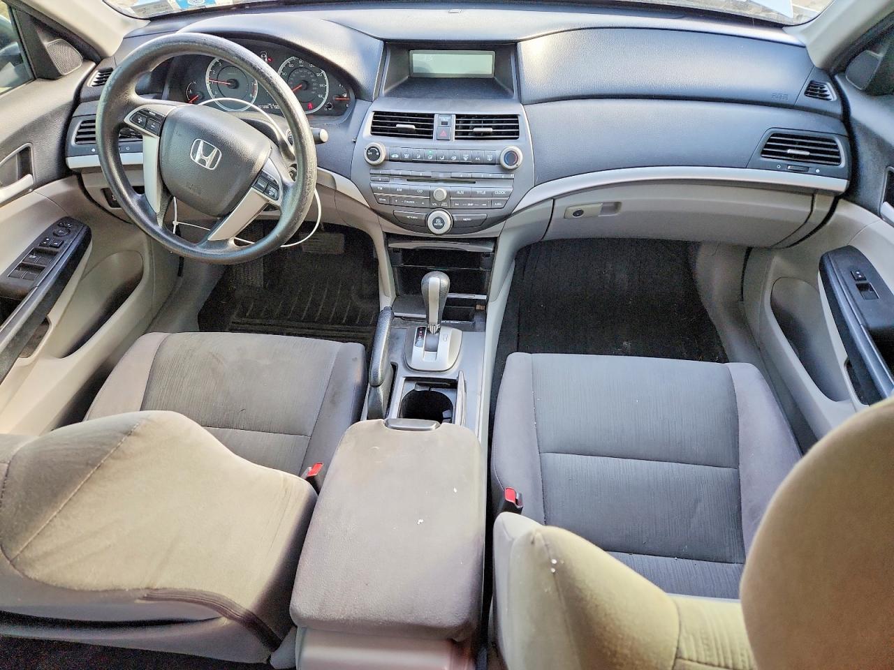 2012 HONDA ACCORD LX photo 8