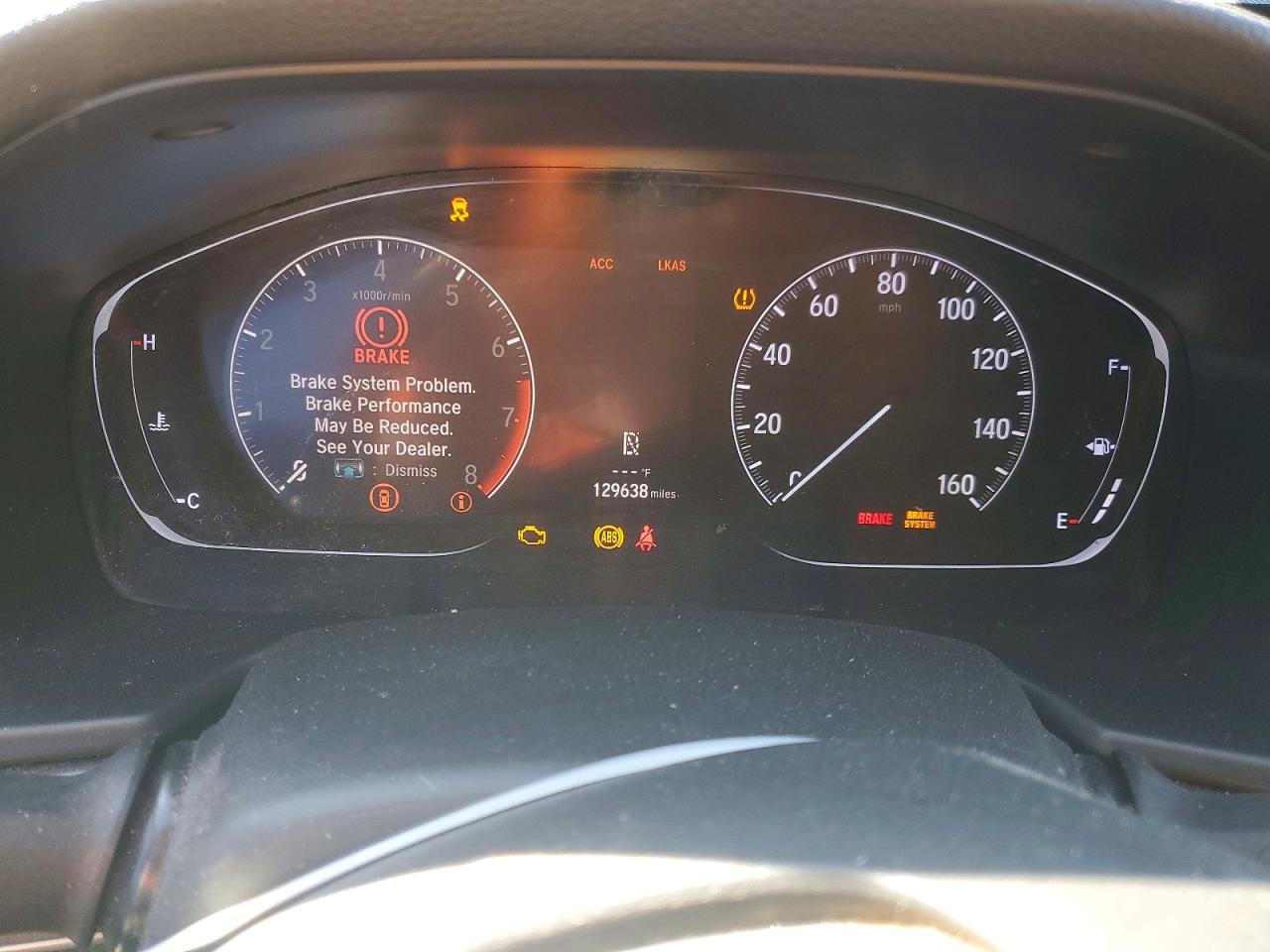 2018 HONDA ACCORD LX photo 9