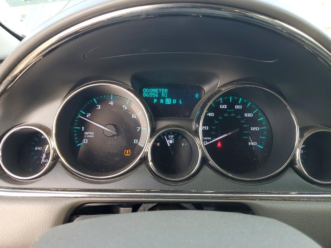 2014 BUICK ENCLAVE photo 9