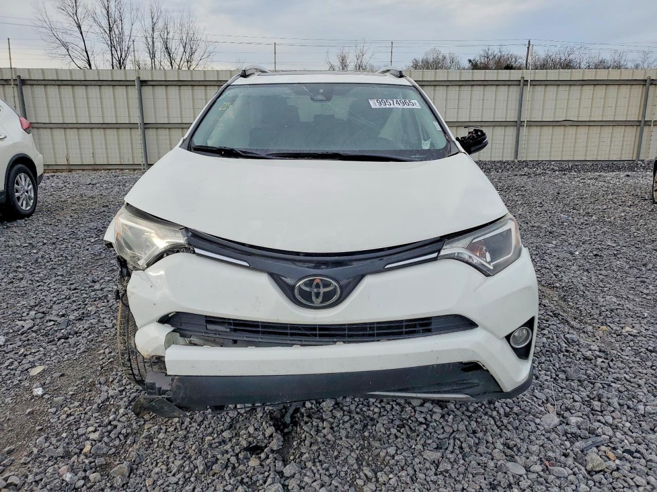 2018 TOYOTA RAV4 ADVENTURE photo 5