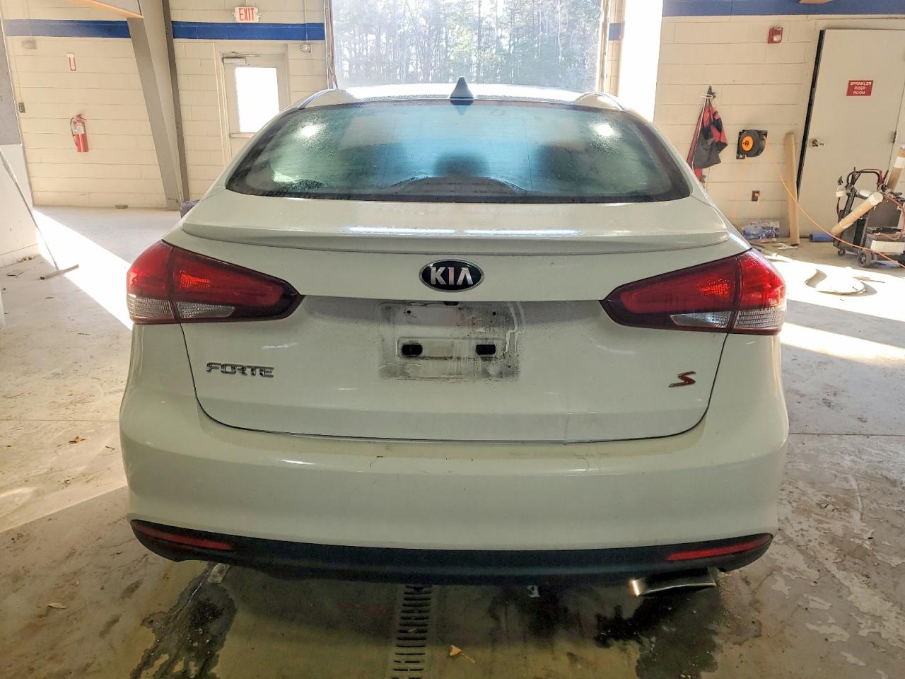 2018 KIA FORTE LX photo 6