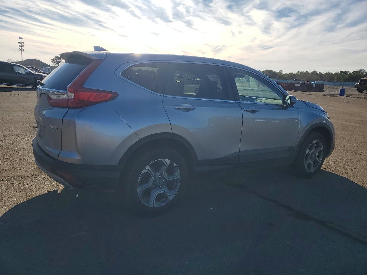2017 HONDA CR-V EXL photo 3