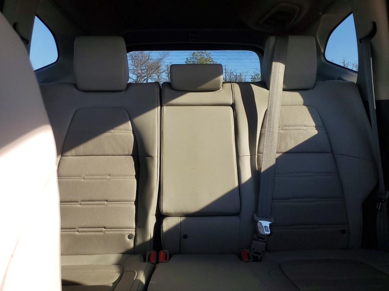 2017 HONDA CR-V EXL photo 10