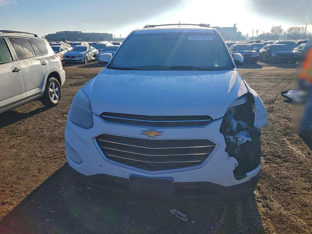 2017 CHEVROLET EQUINOX LT photo 5