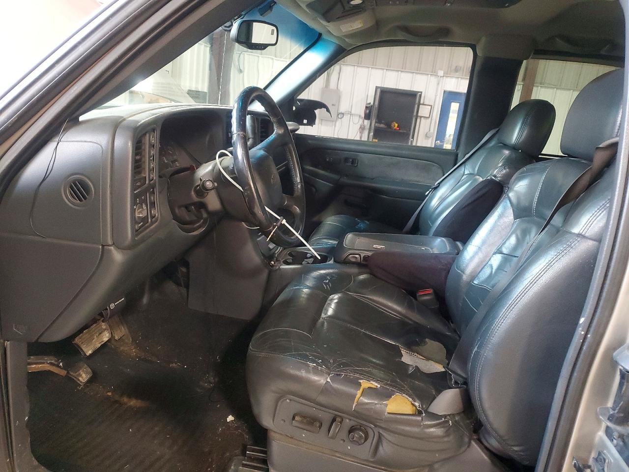 2002 CHEVROLET SILVERADO K1500 photo 7