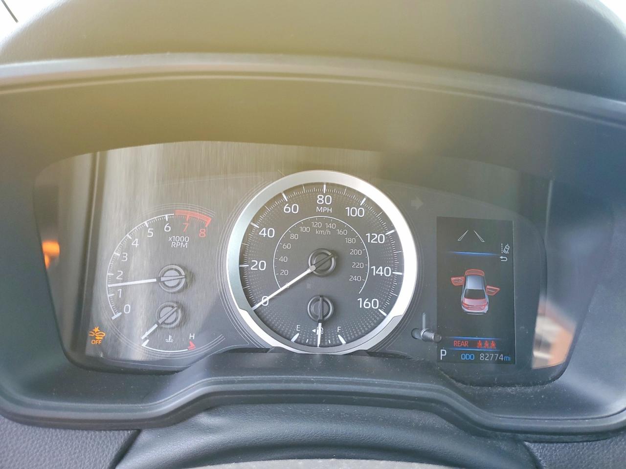 2021 TOYOTA COROLLA LE photo 9