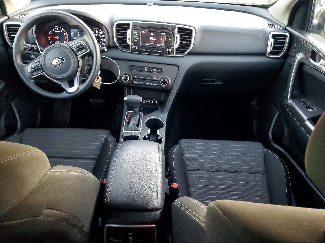 2018 KIA SPORTAGE LX photo 8