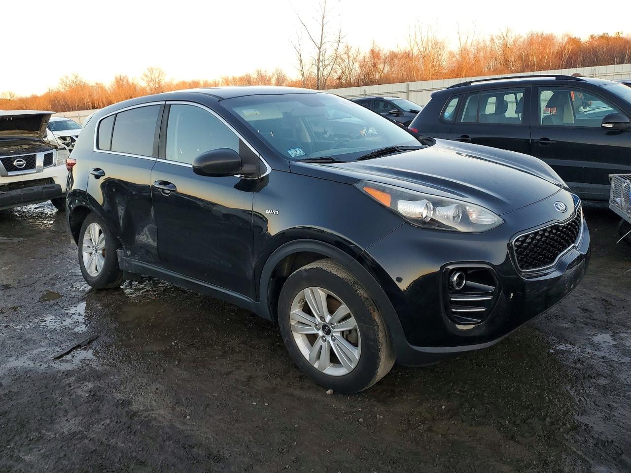 2018 KIA SPORTAGE LX photo 4