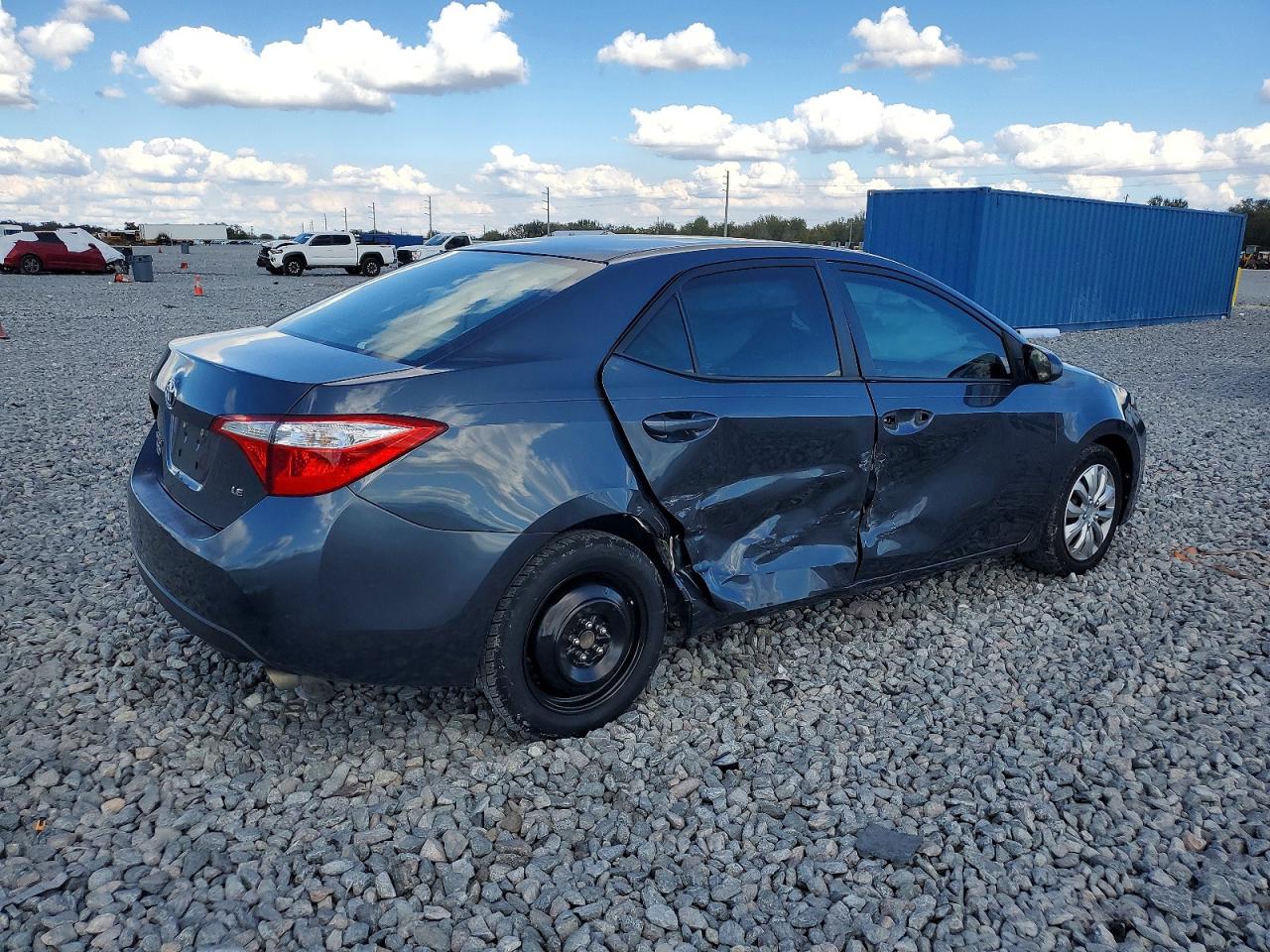 2016 TOYOTA COROLLA L photo 3