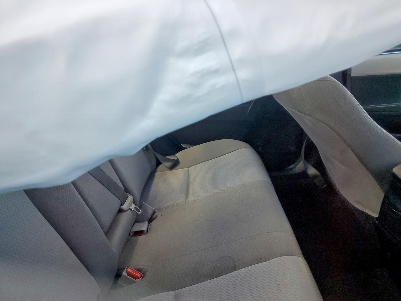 2016 TOYOTA COROLLA L photo 10