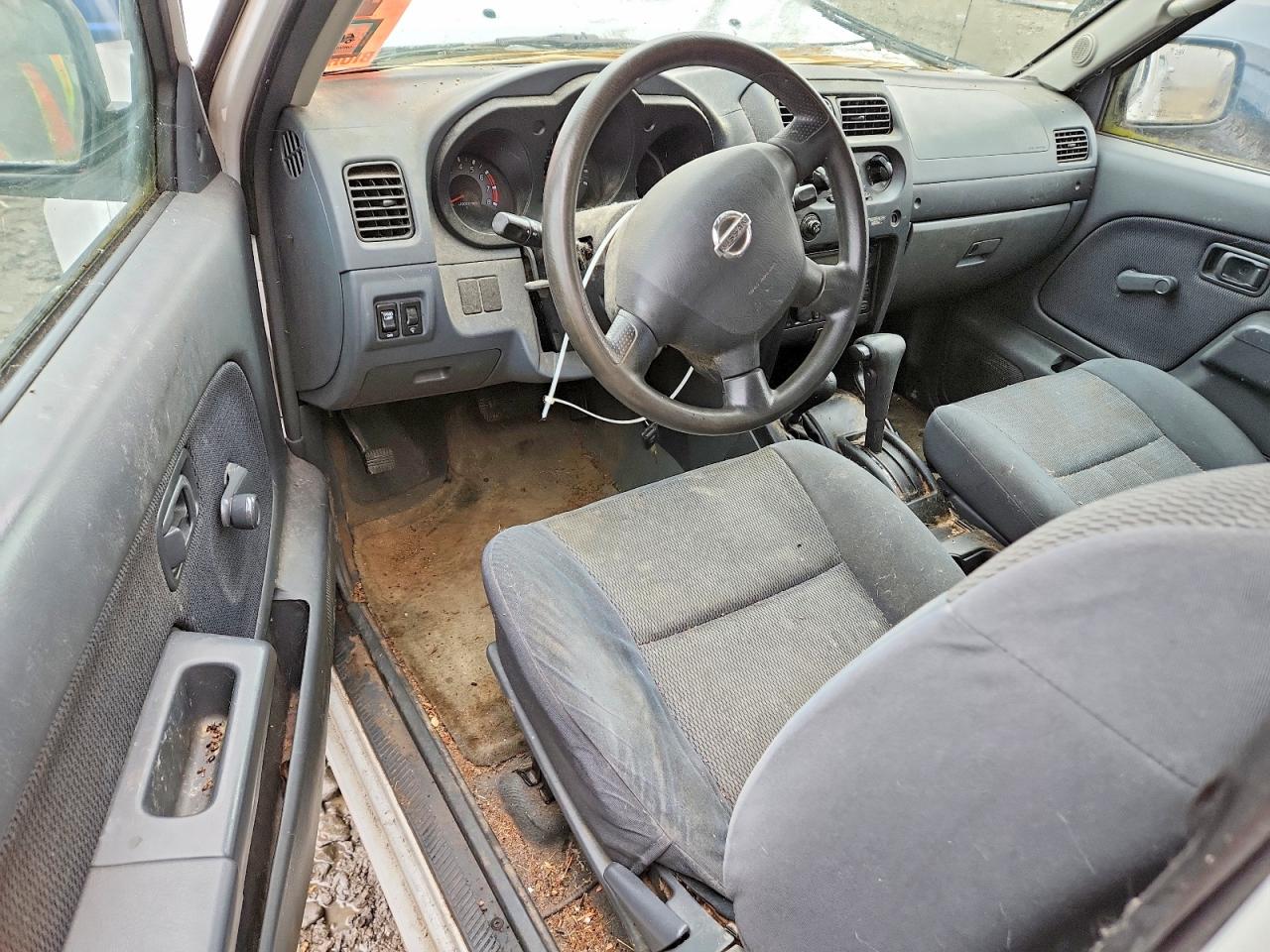 2003 NISSAN FRONTIER XE-V6 photo 8