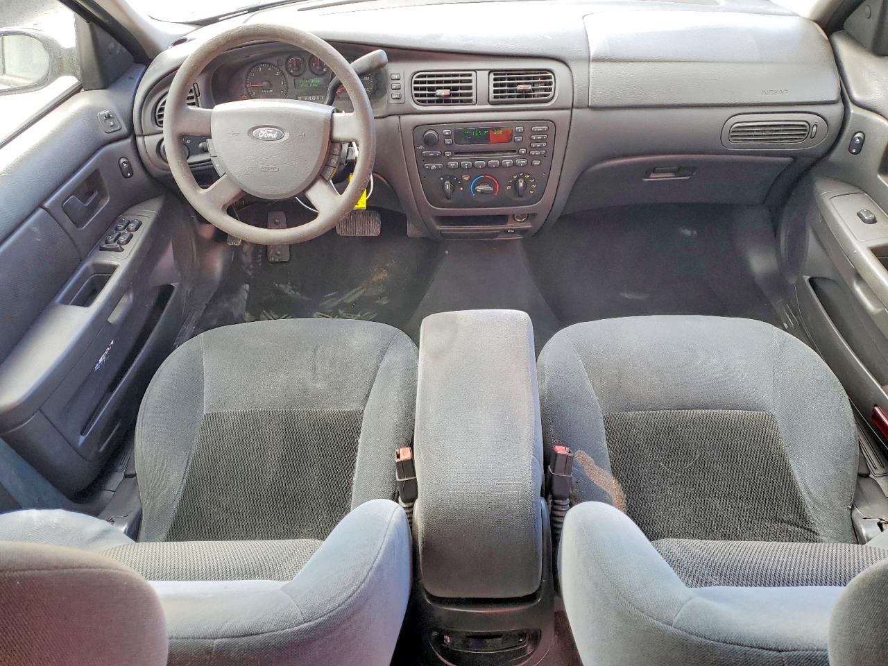 2005 FORD TAURUS SE photo 8