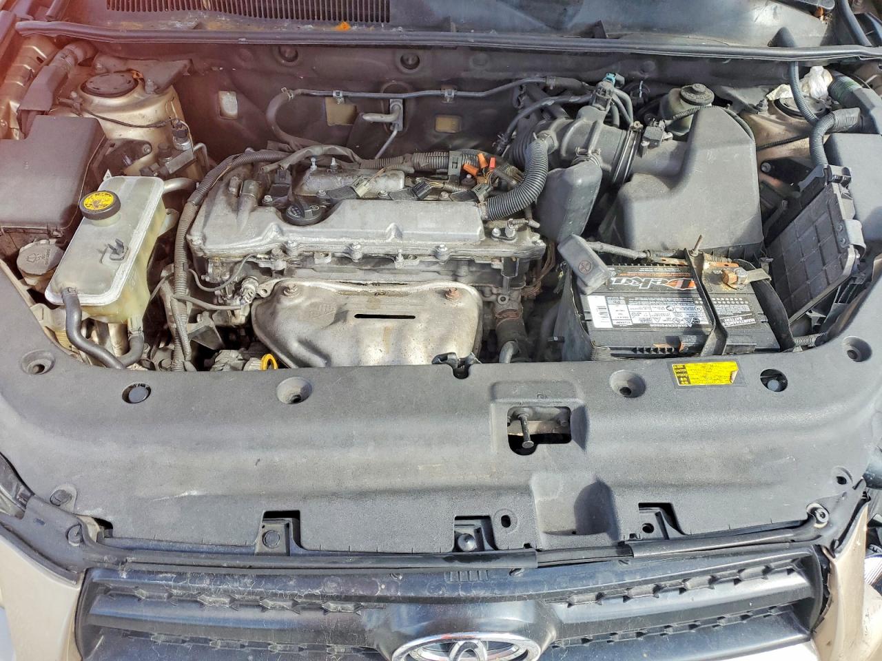 2012 TOYOTA RAV4 photo 11