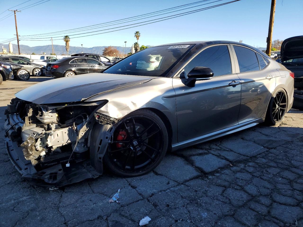 2025 TOYOTA CAMRY