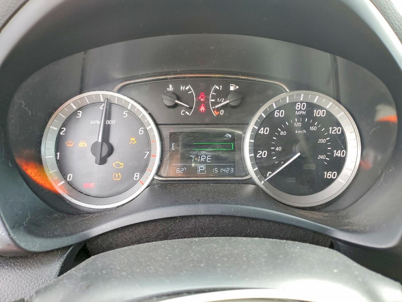 2013 NISSAN SENTRA S photo 9