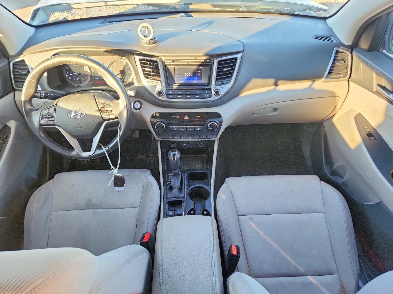 2017 HYUNDAI TUCSON SPORT photo 15