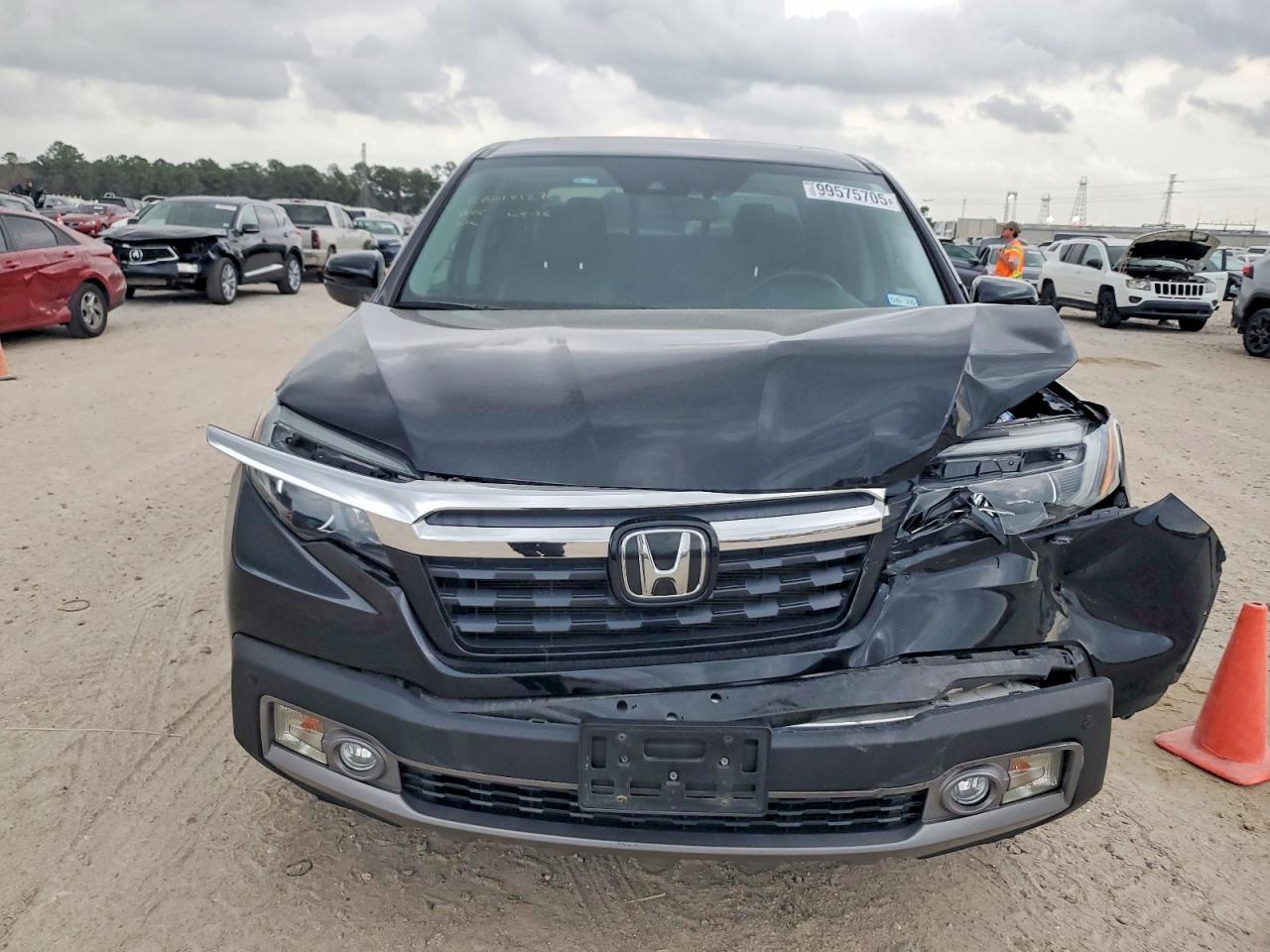2019 HONDA RIDGELINE RTL photo 5