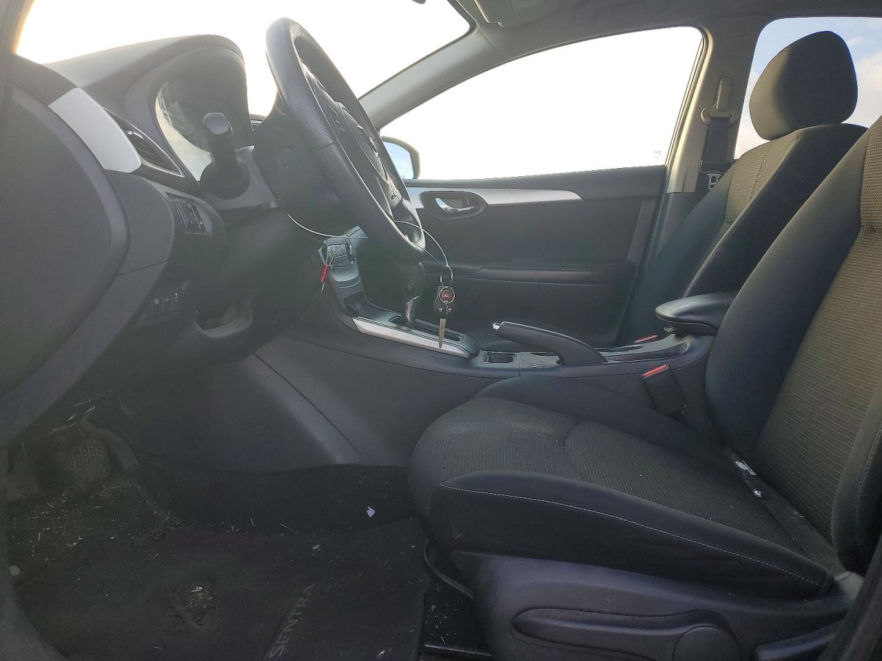 2018 NISSAN SENTRA S photo 7