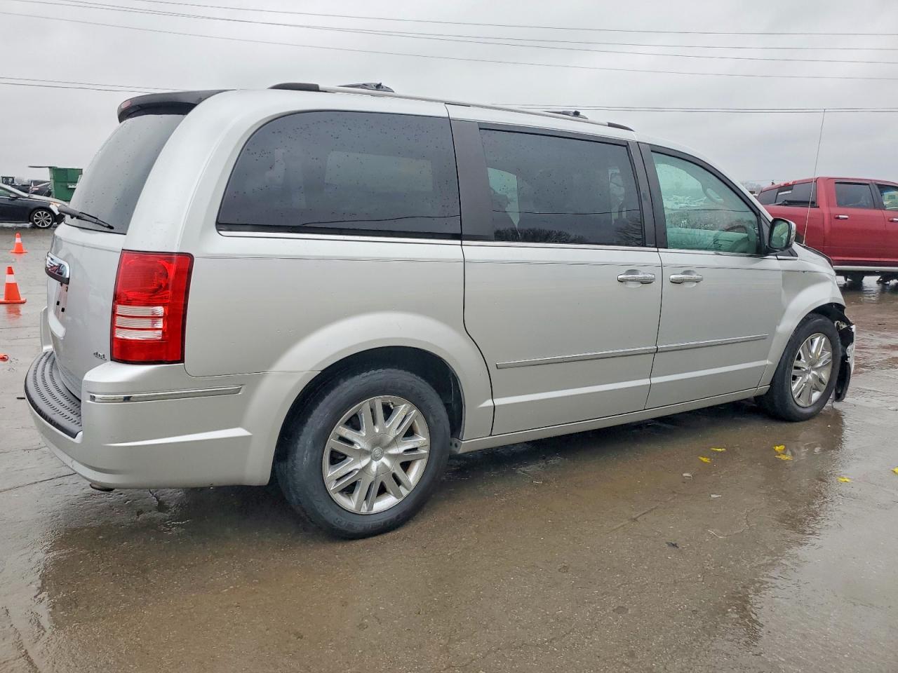 2008 CHRYSLER TOWN & COUNTRY LIMITED photo 7