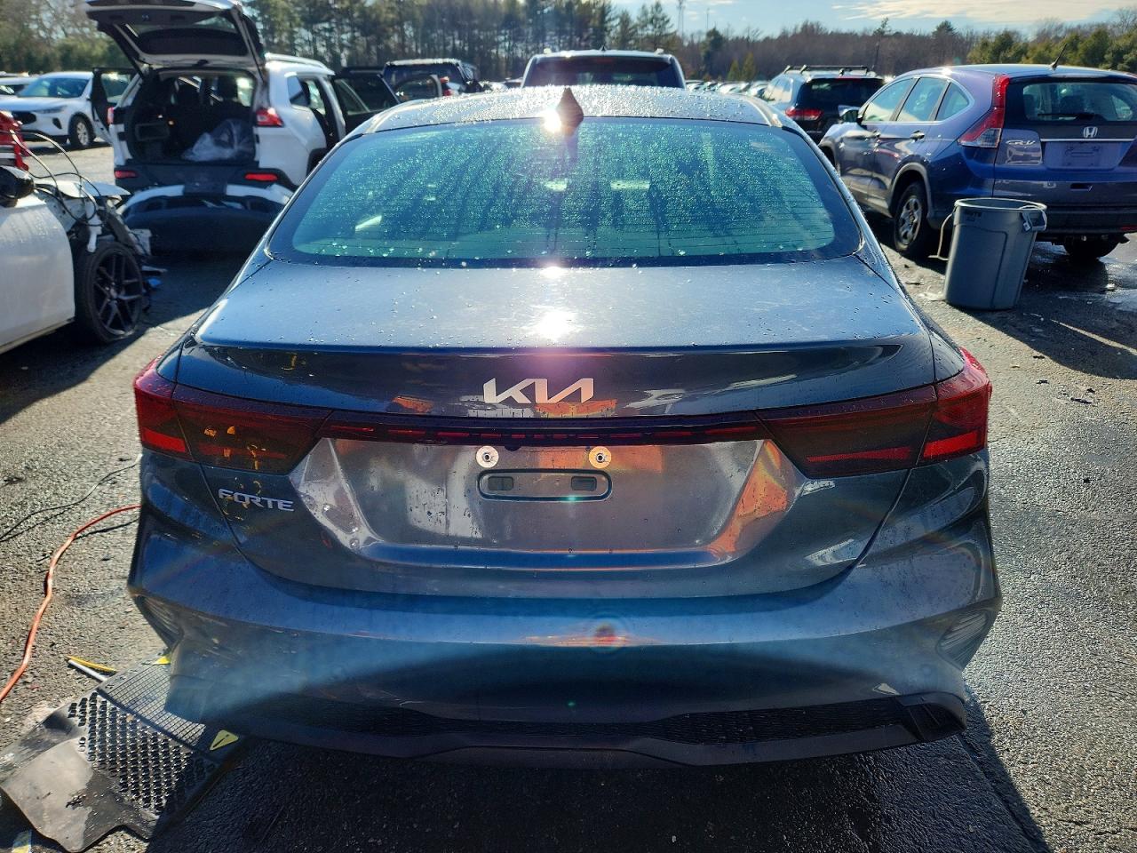 2023 KIA FORTE LX photo 11