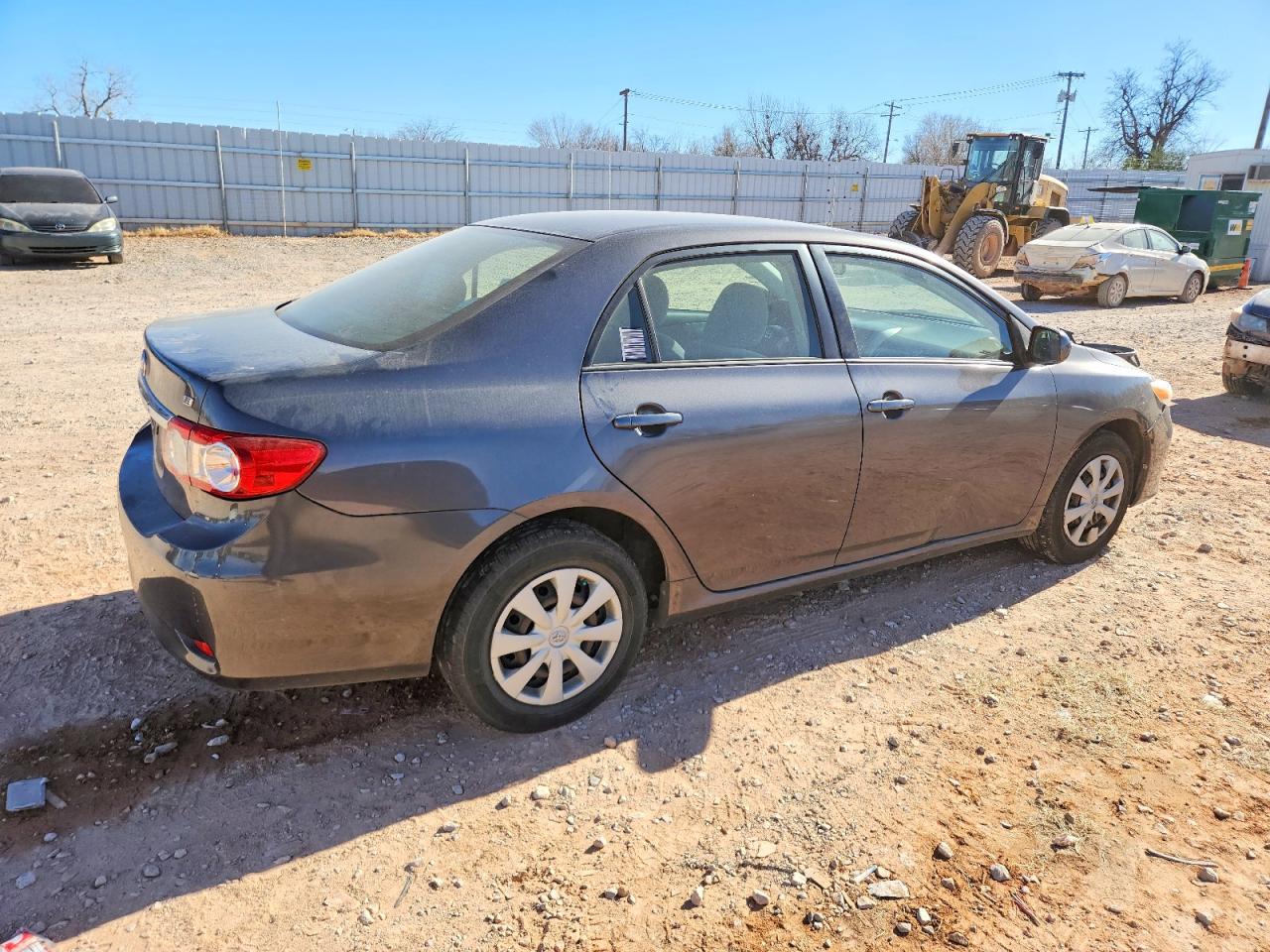 2011 TOYOTA COROLLA BASE photo 3