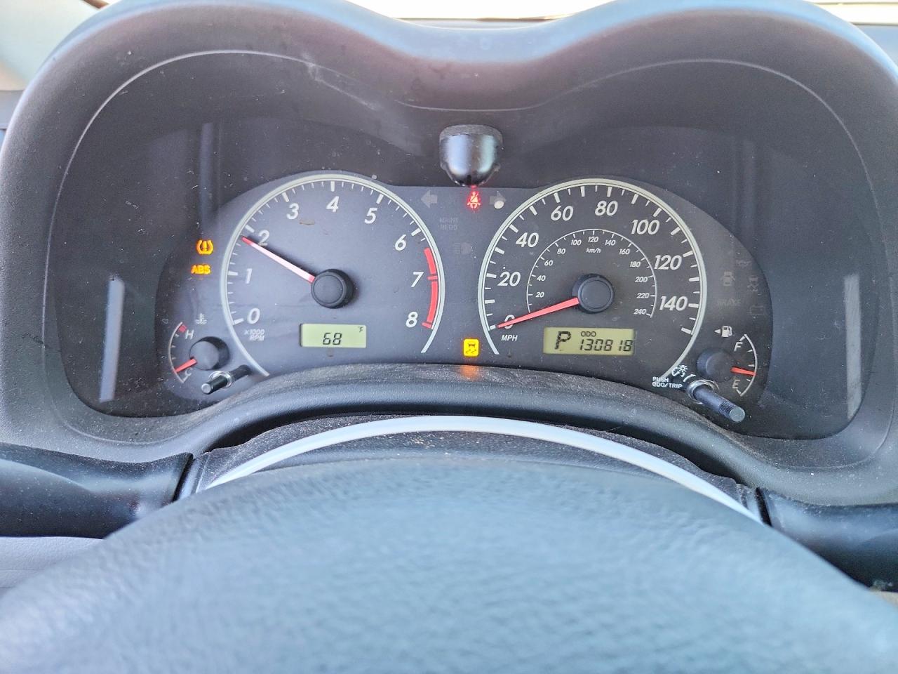 2011 TOYOTA COROLLA BASE photo 9