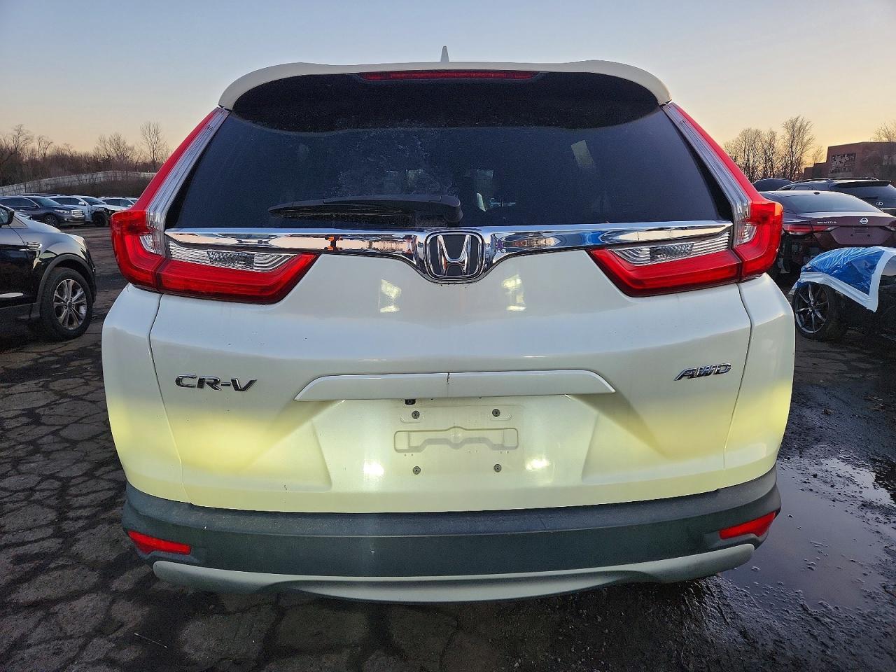 2017 HONDA CR-V EX photo 6