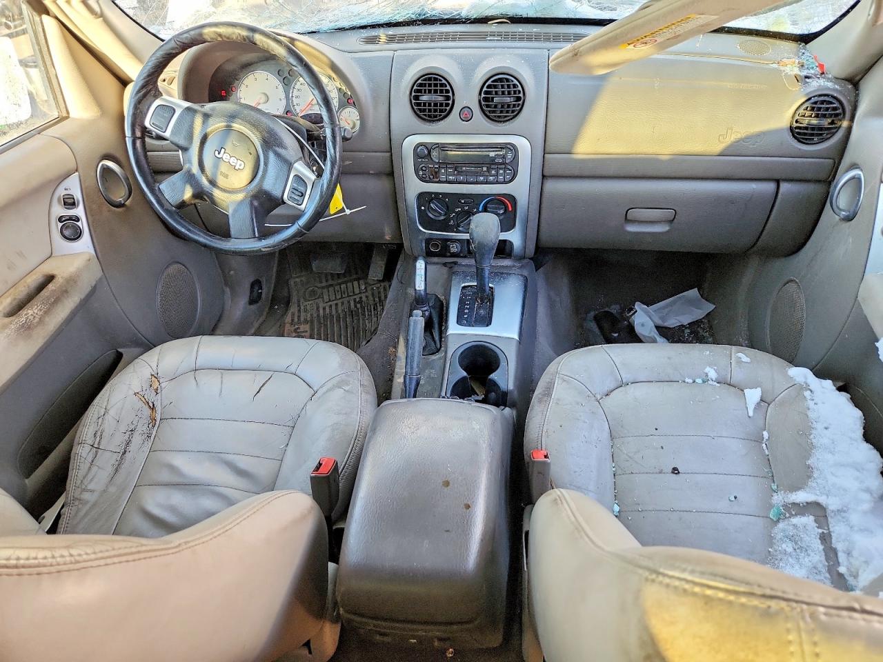 2002 JEEP LIBERTY LIMITED photo 8
