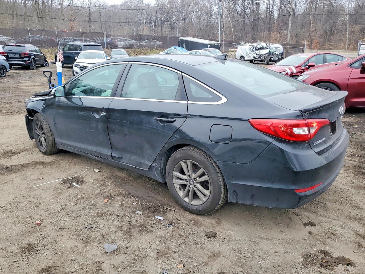 2016 HYUNDAI SONATA SE photo 2
