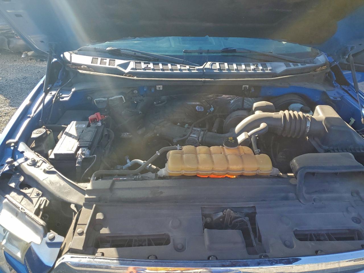 2016 FORD F150 SUPERCREW photo 11
