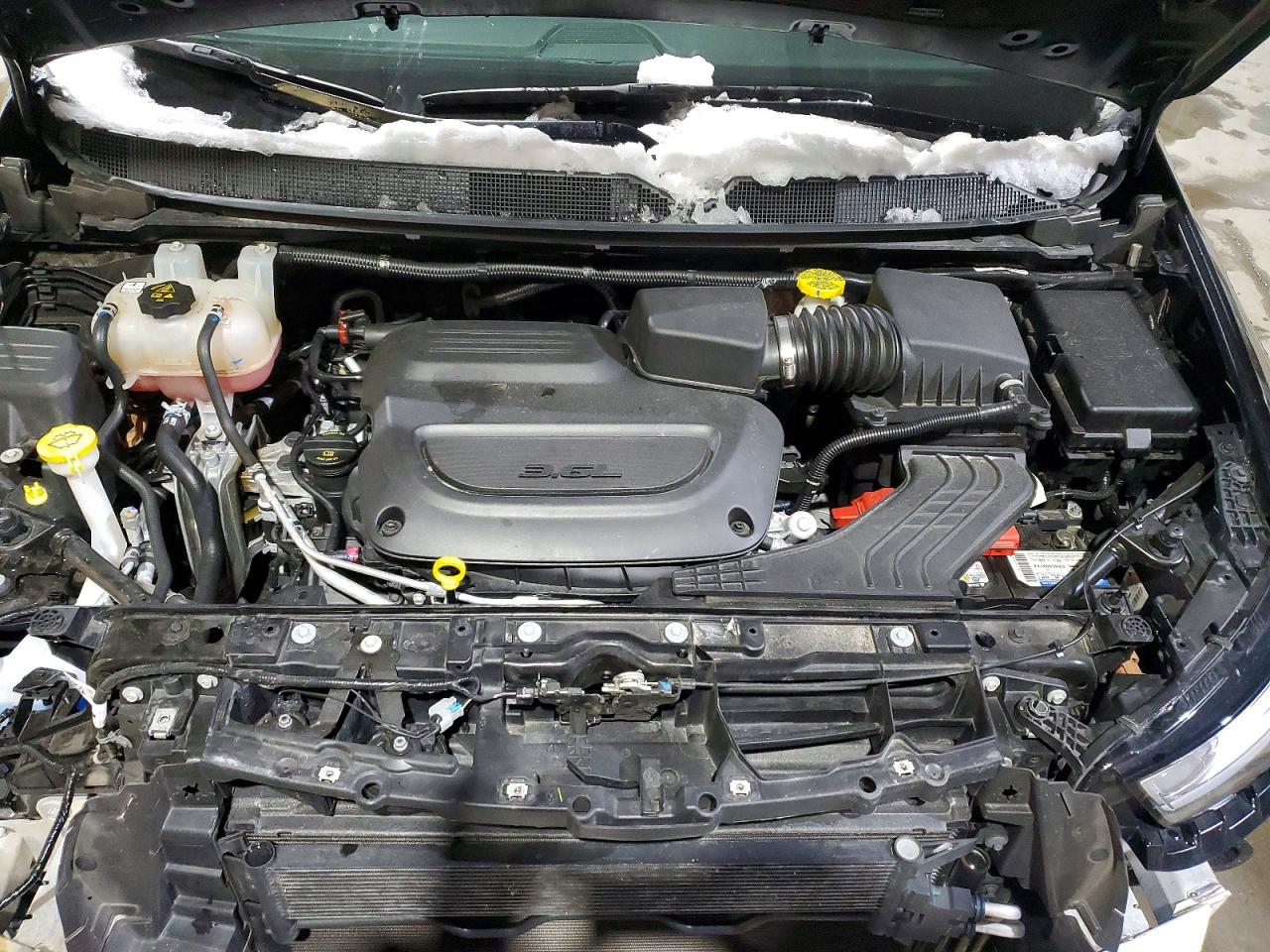 2025 CHRYSLER PACIFICA SELECT photo 12