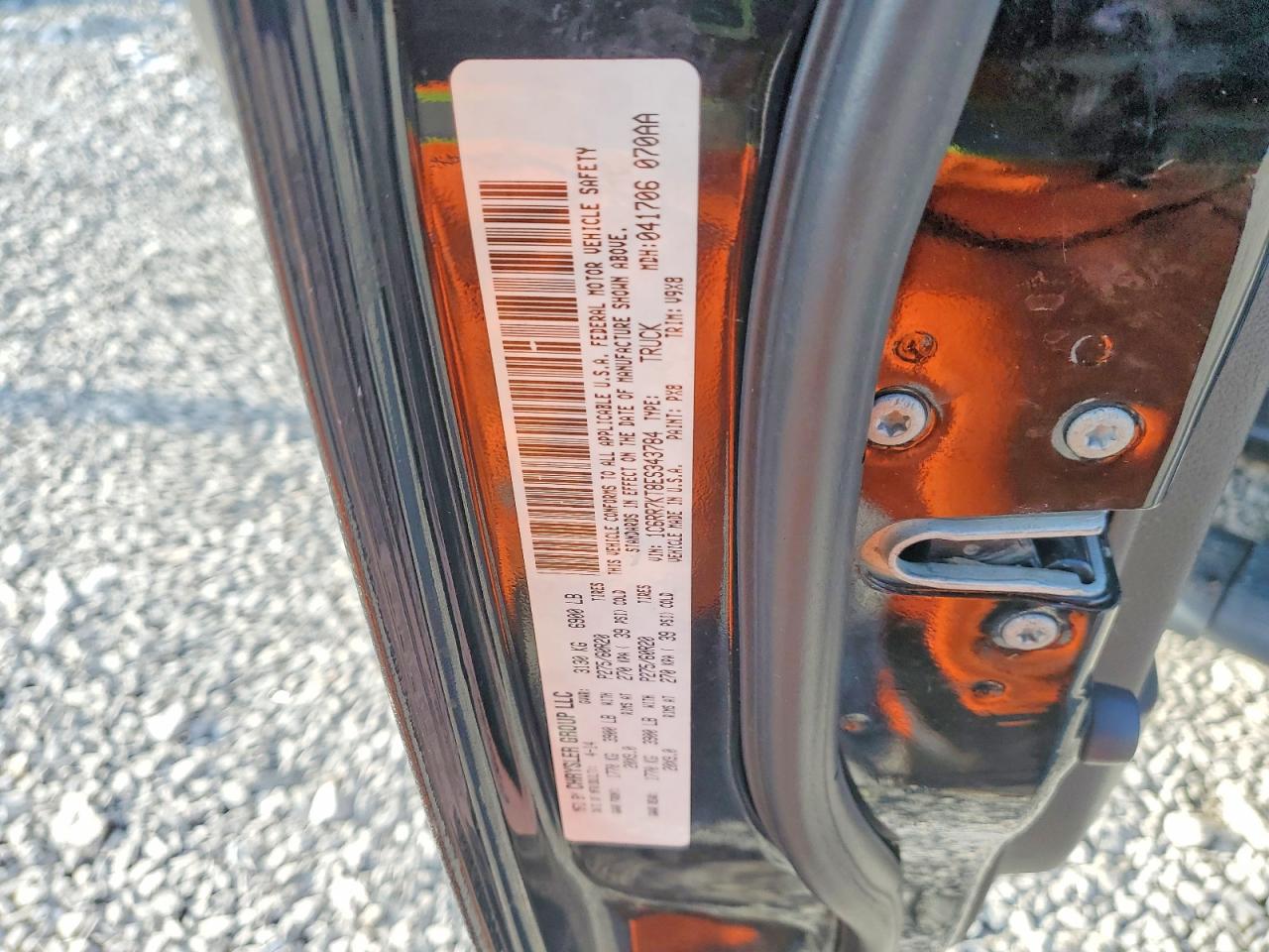 2014 RAM 1500 ST photo 12