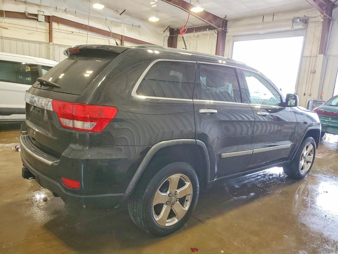 2012 JEEP GRAND CHEROKEE LIMITED photo 3