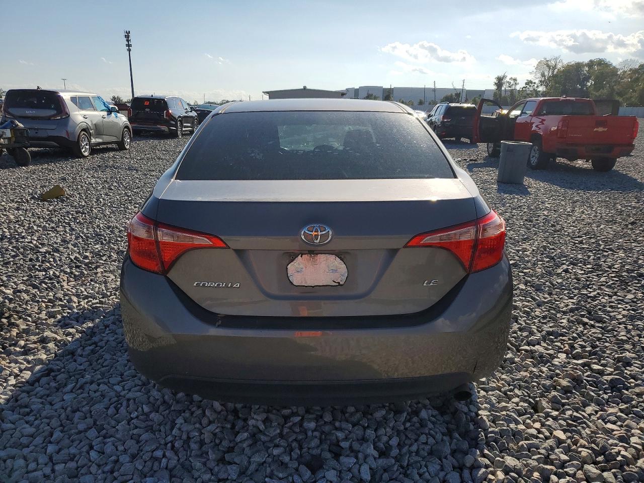 2019 TOYOTA COROLLA L photo 6
