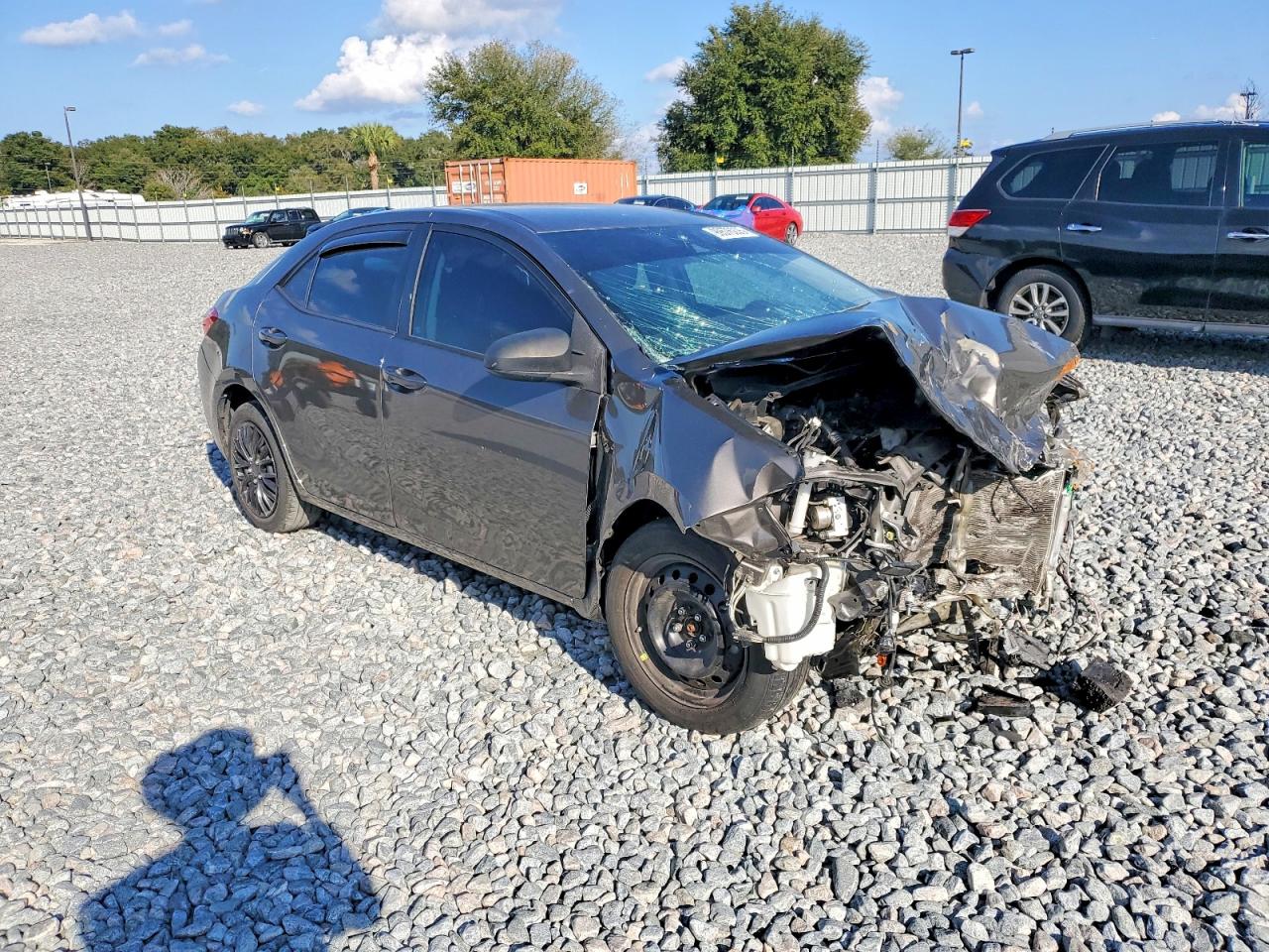 2019 TOYOTA COROLLA L photo 4
