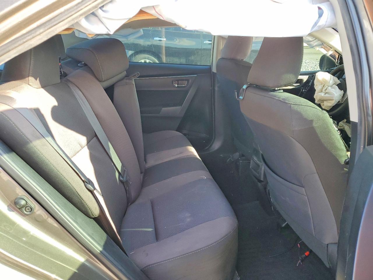 2019 TOYOTA COROLLA L photo 10